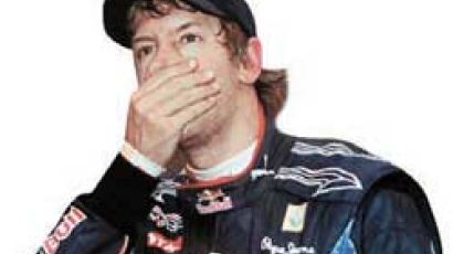 [F1] ‘레인 마스터’ 페텔, 9바퀴 남겨놓고 …