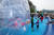6일 서울 종로구 세종대로에서 열린 물놀이 페스티벌에 마련된 다람쥐통을 타며 어린이들이 물놀이를 즐기고 있다.조문규 기자