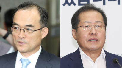문무일 총장·홍준표 대표, 이번주 어색한 만남?