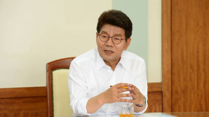  '수억 뇌물 혐의' 이청연 인천시교육감, 항소심서도 징역 6년