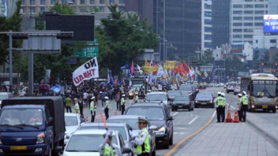 15일 서울서 대규모 사드찬반 집회…'인간띠 잇기' 등 진행