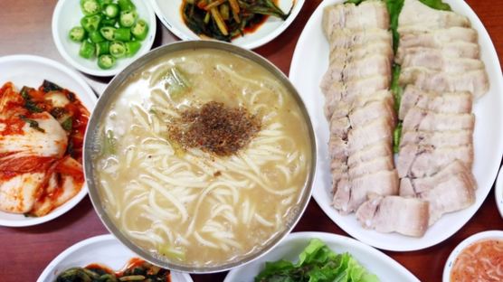 [week&] 별별 칼국수에 두부두루치기 … 피소도 별미죠