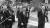 1990년 3월 서울대 관악캠퍼스 호암생활관 준공식을 마친 관계자들이 건물을 둘러보고 있다. 오른쪽부터 강진구 전 삼성전자 회장, 이건희 삼성 회장, 정원식 전 문교부 장관. [중앙포토]
