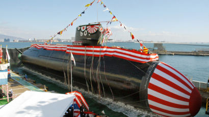 3000t급 잠수함 건조, 고속활공탄 개발…日 방위비 역대 최고