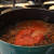 소고기 볶음에 토마토 소스와 닭육수, 분량의 양념을 해 고기 소스를 만든다.