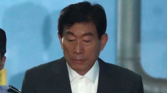 원세훈 법정구속…한국당 “文정부 보복성 적폐” 外 4당은 법원 판단 존중