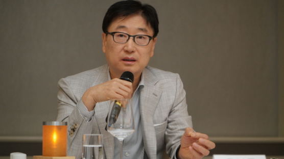 윤부근 “삼성은 선단장 부재중 … 미래전략 결정 못해 참담”