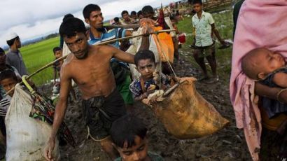 미얀마 로힝야족 수난에 “아웅산 수지의 노벨평화상 박탈해야”