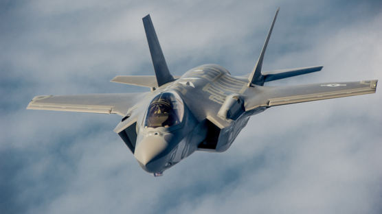 [단독]트럼프 "한국,수십억 달러 무기 구매 승인"…F-35·글로벌호크·PAC3 도입 빨라진다