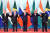 4일(현지시간) 중국 푸젠성 샤먼에서 열린 브릭스(BRICS, 브라질·러시아·인도·중국·남아프리카공화국) 정상회의에서 만난 5개국 정상들. 왼쪽부터 미셰우 테메르 브라질 대통령, 블라디미르 푸틴 러시아 대통령, 시진핑 중국 국가주석, 제이컵 주마 남아프리카공화국 대통령, 나렌드라 모디 인도 총리. [AFP=연합뉴스]