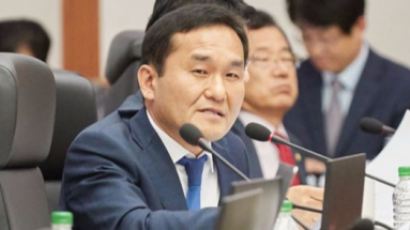 '정치자금법 위반 혐의' 檢, 한국당 엄용수 의원 소환 조사