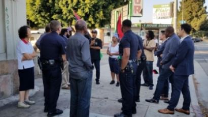 LA 흑인들, 한인 주류점서 "블랙파워" 외치며 소동