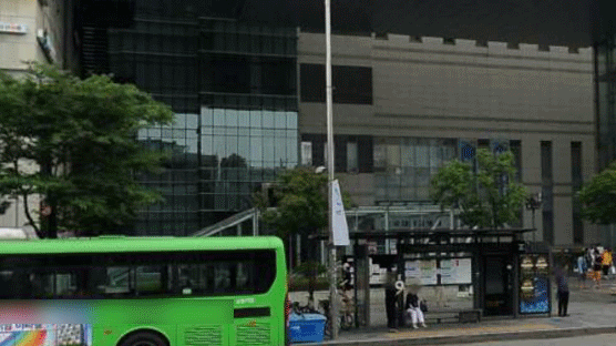 ‘아기만 내렸다’ 울부짖는데 운행한 버스 CCTV 분석 결과 공개 