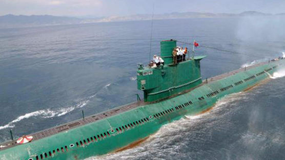  “북한, SLBM 발사관 2~3기 갖춘 신형 잠수함 80% 완성”