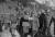 1952년 12월 방한한 미국 대통령 당선자 드와이트 아이젠하워가 경기도 광릉의 수도사단을 시찰하는 모습. 앞줄 오른쪽부터 이승만 대통령 , 아이젠하워 당선자 , 백선엽 육군참모총장.