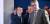 에마뉘엘 마크롱 프랑스 대통령(왼쪽)과 장 폴 들르봐이예 전 앙마르슈 총선 공천위원장. 마크롱 대통령은 들르봐이예를 연금개혁 전담 고위 관료로 임명했다. [AFP]
