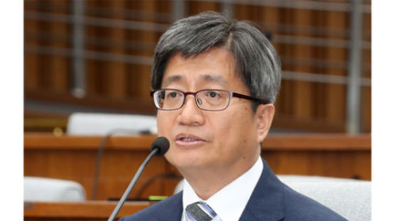 [속보] 국회, 김명수 후보자 심사경과보고서 채택…한국당 불참