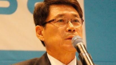 "보좌관 월급 전용" 檢, 이군현 의원 '정치자금법 위반' 징역 2년 구형