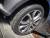잘못된 운전 습관은 타이어의 파손으로 이어진다. 박상욱 기자
