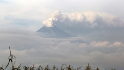멕시코시티 인근 화산 분화…불덩이 돌 1㎞까지 날아가