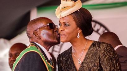 [알쓸신세]독재자의 41살연하 부인..짐바브웨 '구찌 그레이스' 