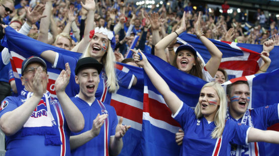 '인구 34만 명' 아이슬란드의 기적...사상 최초 월드컵 본선행