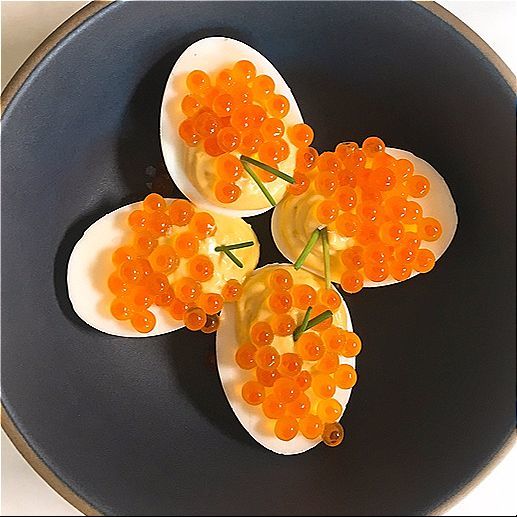 혼밥의정석] 너무 맛있어서, '악마의 계란'이라는 이 요리 | 중앙일보