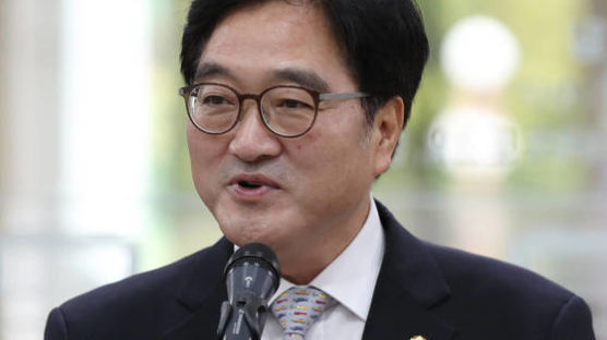 우원식 “한국당 노무현 전 대통령 고발, 금도 넘어서는 것…이미 철 지난 일”