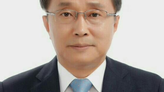 유남석 헌법재판관 후보자는…'이용훈 코트' 사법개혁 밑그림 그린 정통 법관