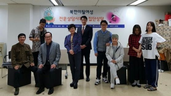 연극 '풍계리 진달래' 무대 올리는 북한 전문가 김영수 서강대 교수