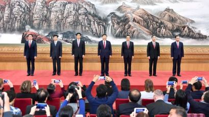 [사진] 시진핑 집권 2기, 새 상무위원 5명 선출
