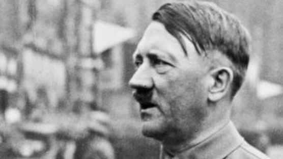 '히틀러, 1955년에도 생존'?···美 CIA 기밀 보고서 공개