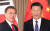 문재인 대통령과 시진핑 중국 국가주석이 지난 7월 6일 오전(현지시간) 베를린 인터콘티넨탈 호텔에서 열린 한-중 정상회담에서 환하게 웃고 있다. [연합뉴스]