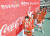 2018 평창동계올림픽 포토존에 응원 메시지를 쓰고 있는 청소년. [사진 코카-콜라]