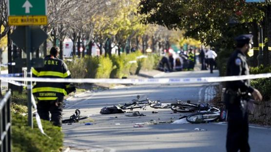 종합/맨해튼 다운타운서 소프트타깃 노린 테러…8명 사망