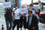 지난 9월 사립대총장협의회가 열린 여의도 켄싱턴호텔 앞에서 입학금 폐지를 요구하고 있는 시민단체 회원들. [중앙포토]