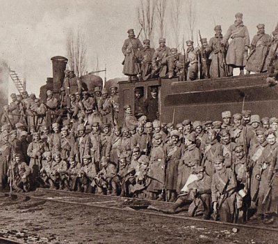 서부전선으로 가서 독립을 위한 전쟁을 계속하기 위해 시베리아 횡단에 나선 체코 군단 장병의 모습. 