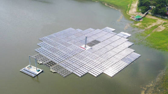 한화, 물 위에 세계 최대 태양광 발전소 짓는다