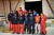 5일 캐나다 휘슬러에서 열린 북아메리카컵 봅슬레이 1차 대회에서 우승한 석영진-지훈 조(윗줄 왼쪽 셋째, 넷째). [사진 대한봅슬레이스켈레톤경기연맹]