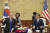 문재인 대통령과 도널드 트럼프 미국 대통령이 7일 오후 청와대 접견실에서 단독 정상회담을 하고 있다. [뉴스1]