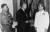  1966년 8월 헤서스 바르가스(가운데) 남동아시아조약기구(SEATO)사무총장이 존 힐런드 미７함대 부사령관과 환담하고 있다. [사진 중앙포토]
