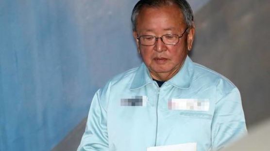 '직권남용·부당지원' 강만수, 징역 4년→5년2개월 형량 늘어