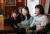 서울 대방동 카페 ‘인트리’에서 비혼모 김슬기·조가영·안소희씨(왼쪽부터)가 한국 사회에서 비혼모로 사는 힘겨운 삶에 대해 이야기하고 있다. [신인섭 기자]