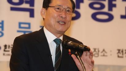 “전시작전통제권 조기 전환에서 조기 전환 앞에는 조건 충족”…송영무 국방부 장관