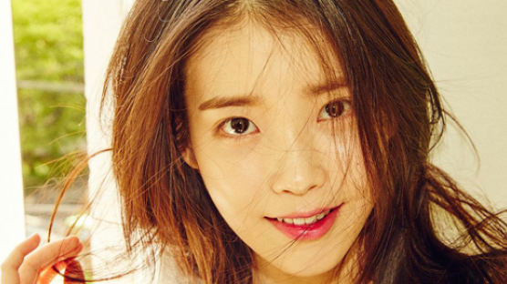 Take Some Style Tips from IU and Nail the Christmas Party Look