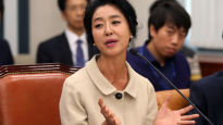 '난방비 비리 폭로' 김부선, 명예훼손 혐의 벌금 150만원 확정 판결