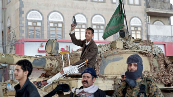 독재·배신·협상…살레 전 대통령의 피살, 예멘에 먹구름 더하다