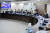 9월 15일 오전 문재인 대통령이 청와대 국가위기관리센터에서 북한 미사일 도발과 관련해 국가안전보장회의(NSC) 전체회의를 주재하고 있다. [사진 청와대]
