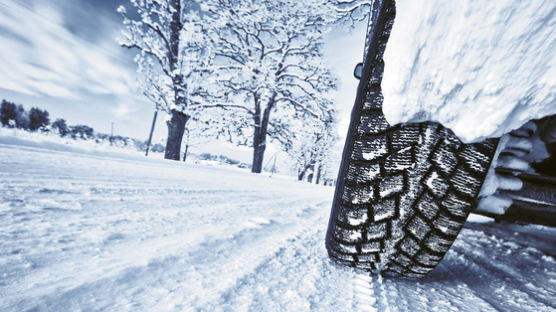 [자동차] 차량 월동준비의 시작 겨울용 타이어 장착하세요