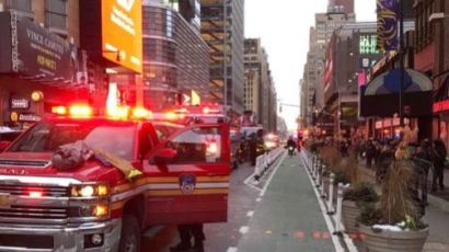 뉴욕 맨해튼서 폭발 발생…경찰 “용의자 한명 체포…테러 가능성 조사”